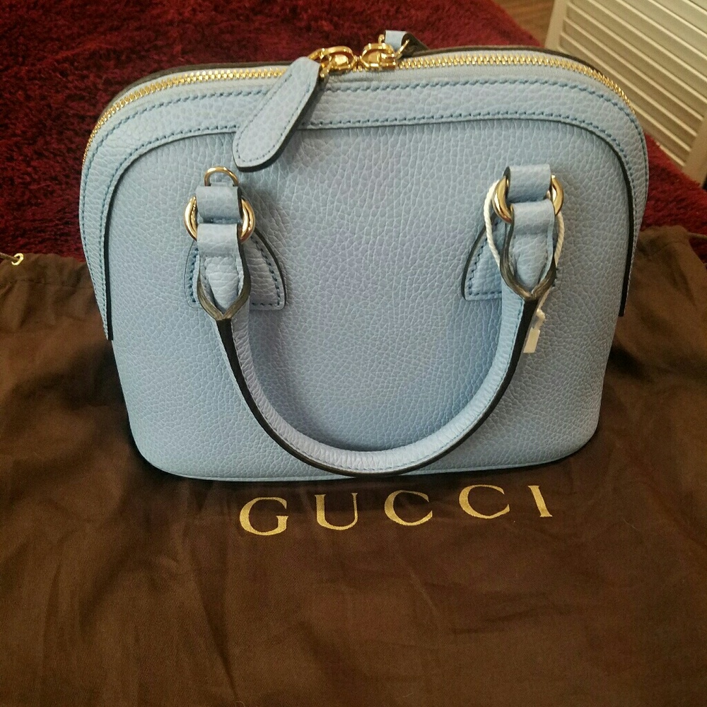 Gucci GG charm powder blue handbag! - Picture 3 of 8